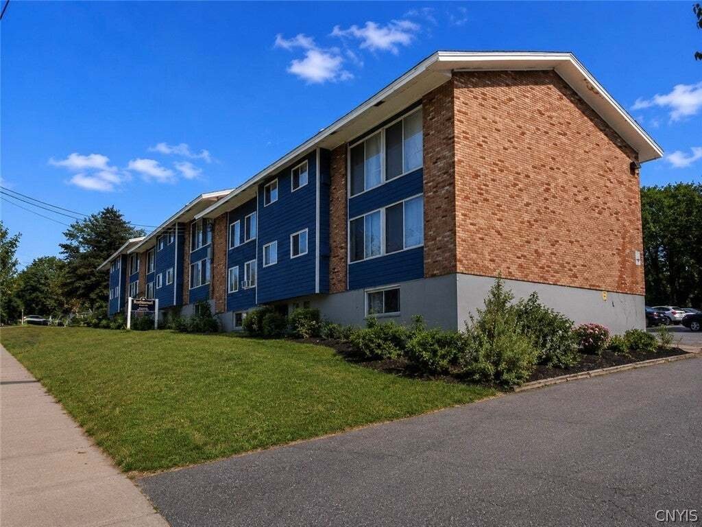 Syracuse, New York, United States 1 - 17523623