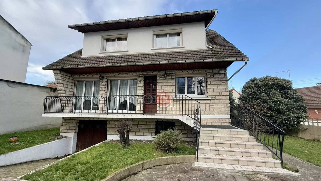 House in Thiers, Le Raincy, France 1 - 16730831