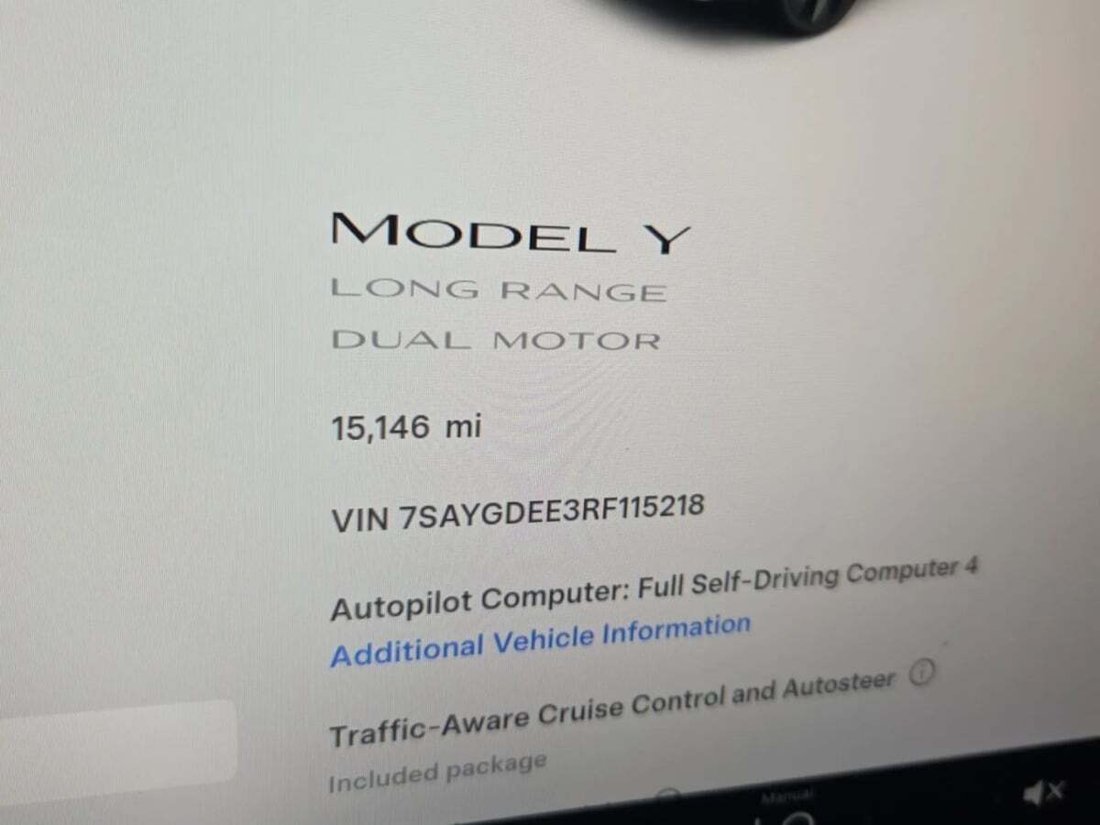 Suv in Newport Beach, CA, United States 2 - 18666717