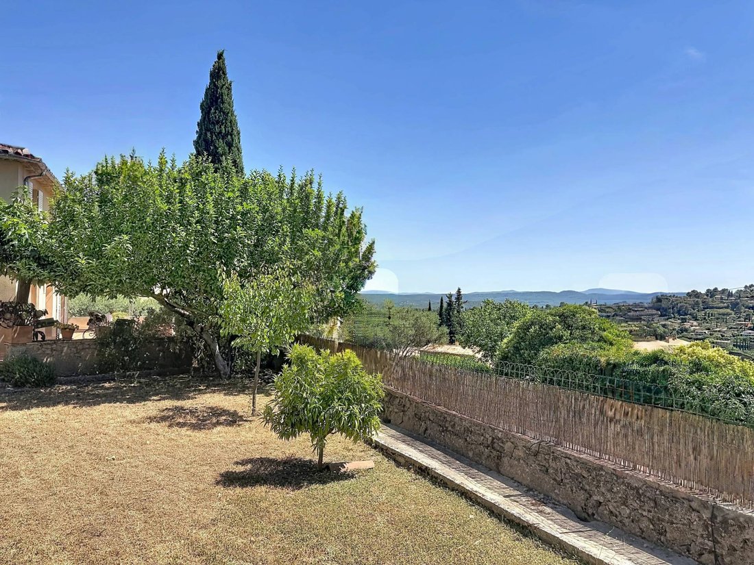 Casa en Cotignac, Provenza-Alpes-Costa Azul, Francia 2 - 18168827