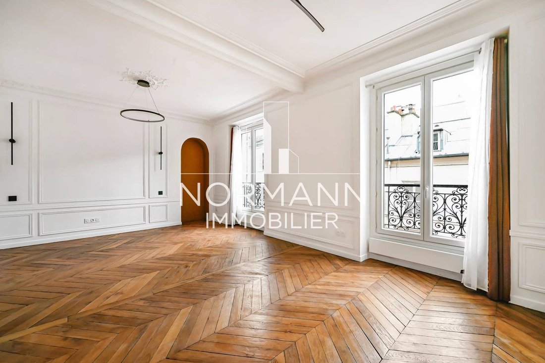Apartment in Pereire-Malesherbes, Paris 17e Arrondissement, Paris 4 - 15869702