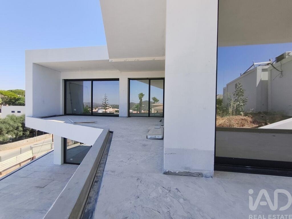 Townhouse in Loule (Sao Clemente), Algarve, Portugal 3 - 17915321