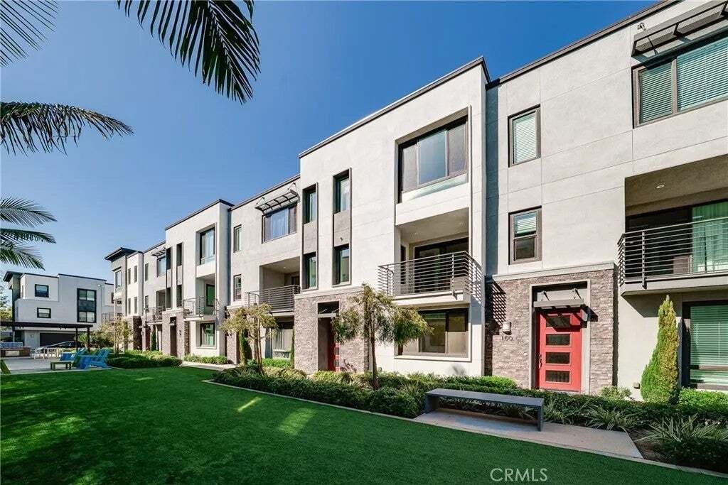 Condo in Irvine, California, United States 1 - 18567339