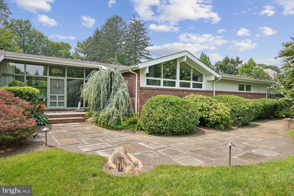 House in Moorestown, New Jersey, United States 2 - 18670324