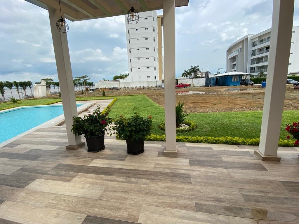 Apartment in Samborondón, Guayas, Ecuador 1 - 18660376