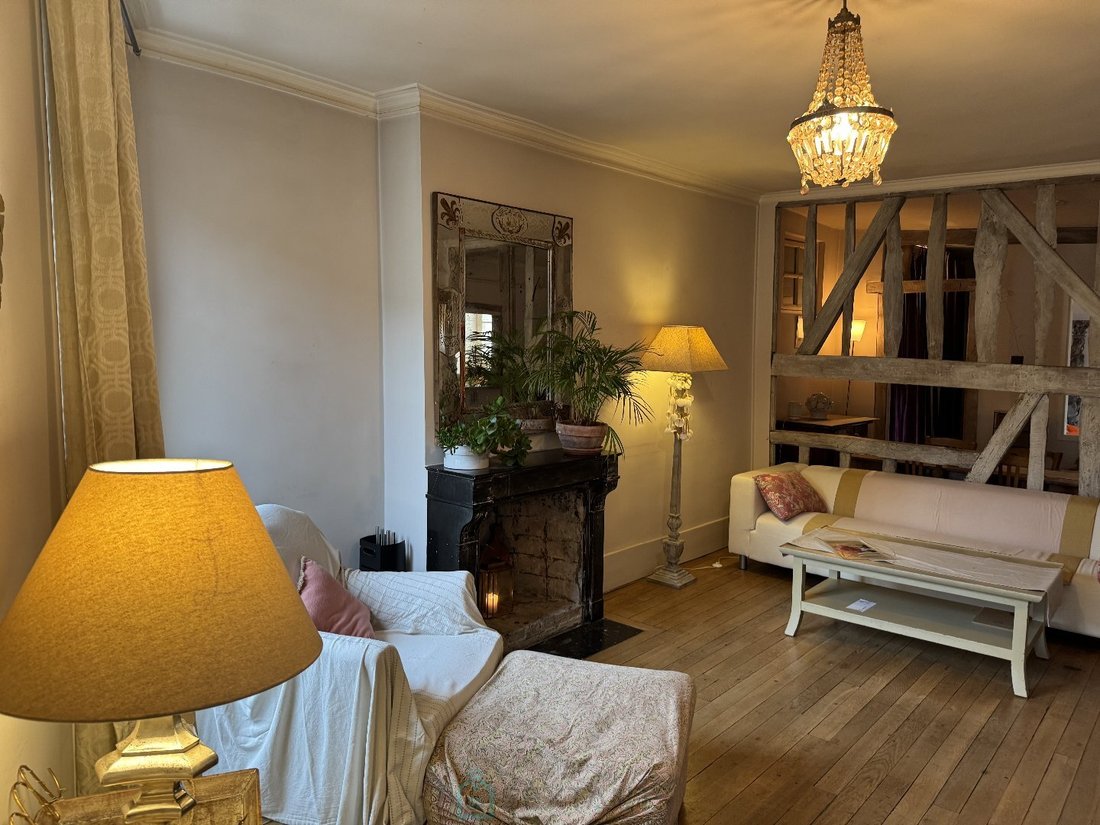 Apartment in Domaine National du Château, Versailles, France 2 - 18664530