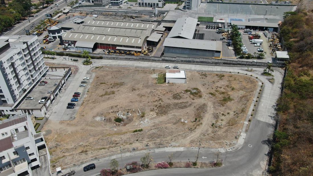 Land in Guayaquil, Guayas, Ecuador 3 - 18660385