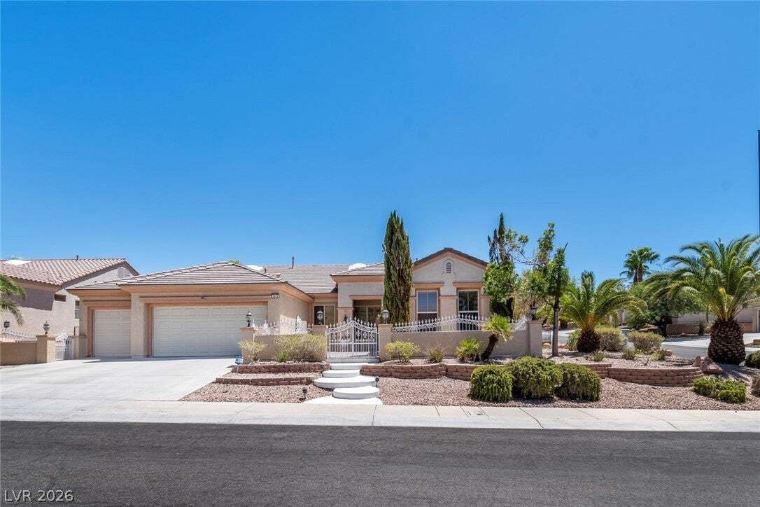 House in Henderson, Nevada, United States 1 - 18662781