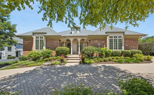 House in Burr Ridge, Illinois, United States 1
