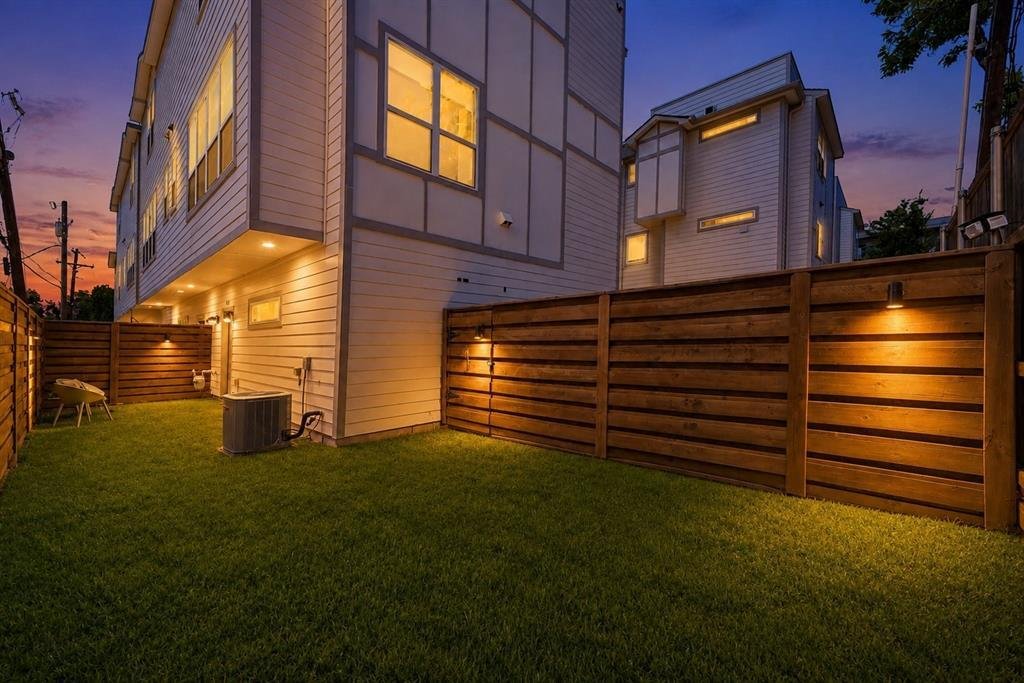 Townhouse in Dallas, Texas, United States 2 - 18659822