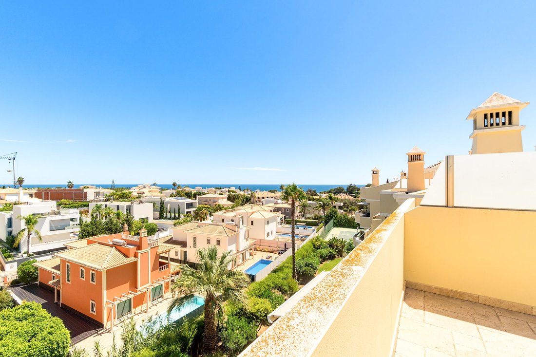 Apartment in Olhos de Agua, Algarve, Portugal 3 - 18282401