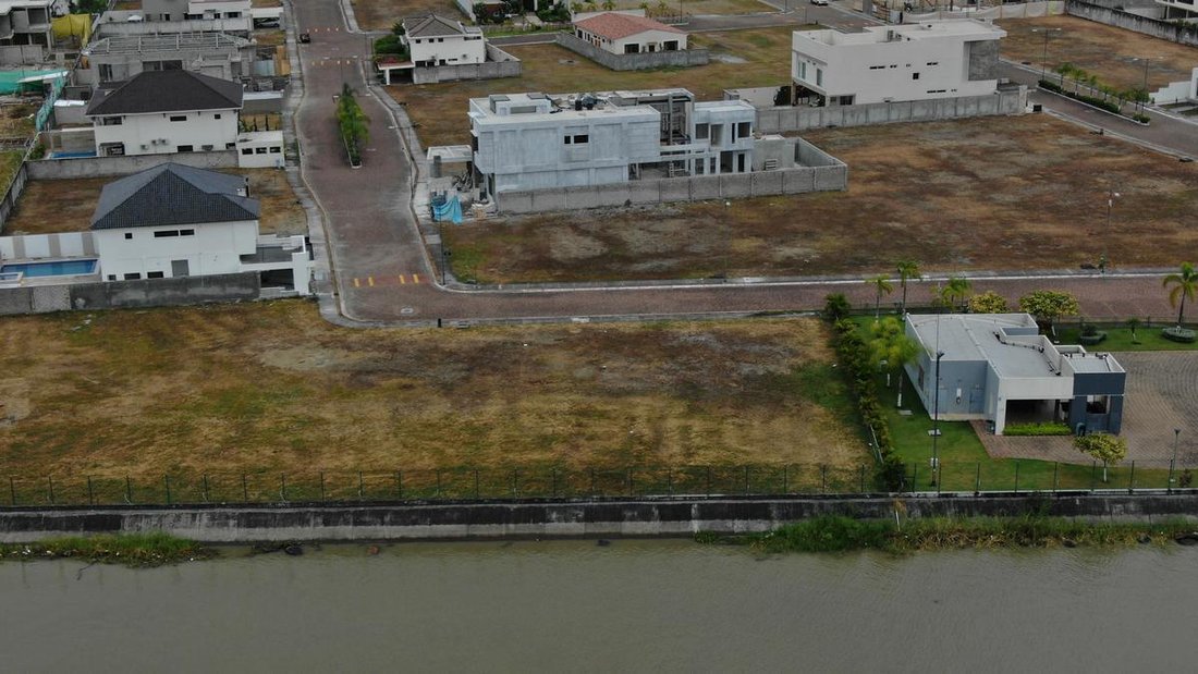 Land in Samborondón, Guayas, Ecuador 4 - 18660095