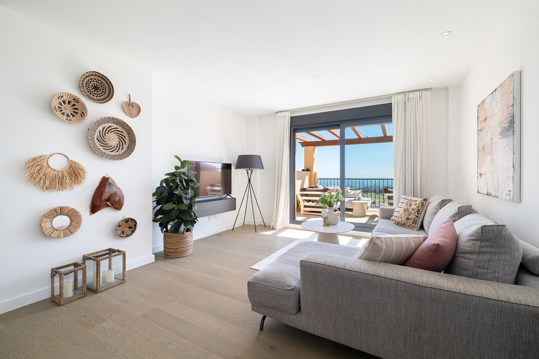 Apartment in Benahavis, Andalusia, Spain 4 - 18665519
