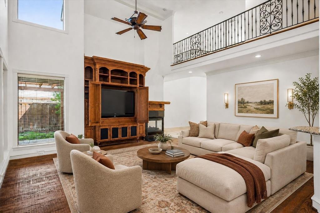 House in Carrollton, Texas, United States 2 - 18670769