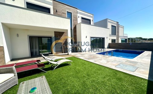 Villa in Olhos de Agua, Algarve, Portugal 1