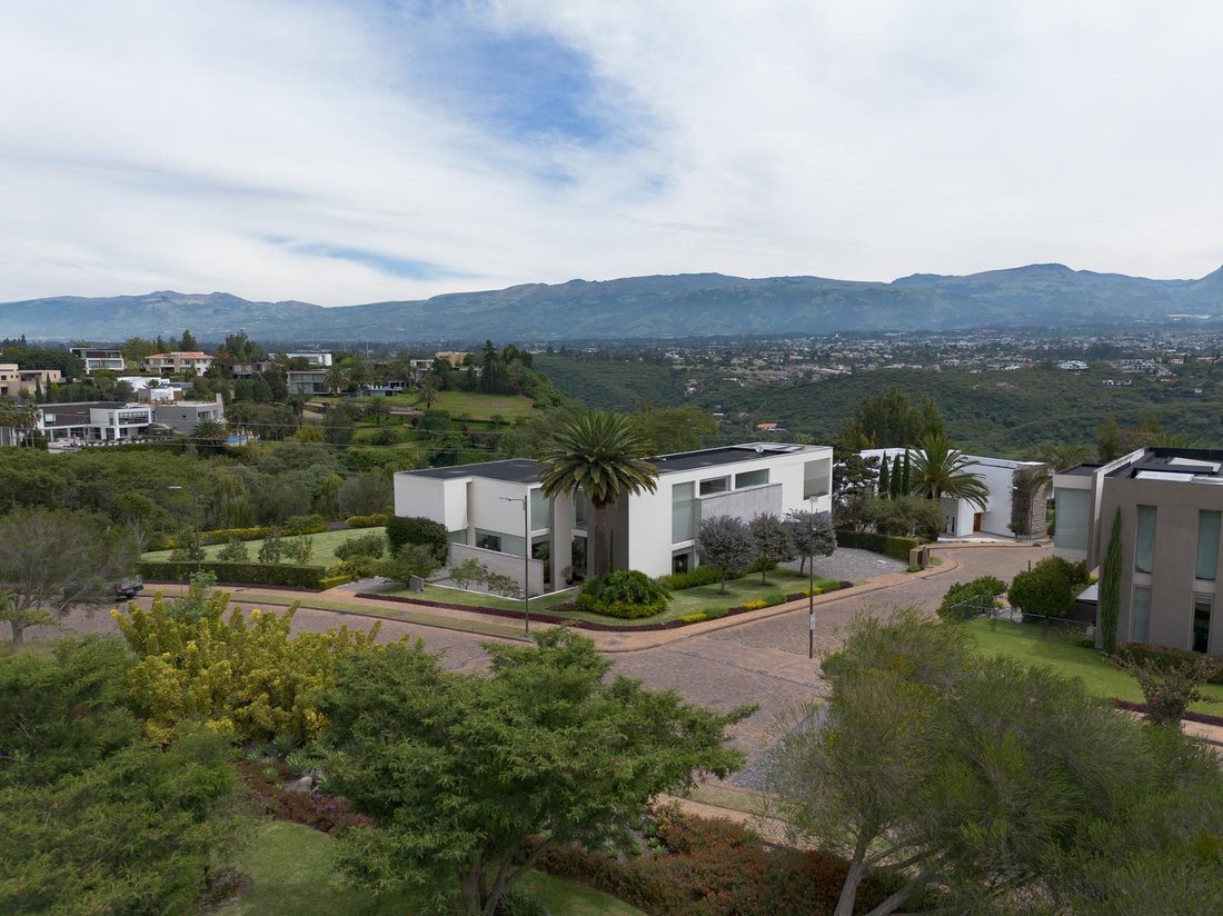House in Quito, Pichincha, Ecuador 5 - 18660442