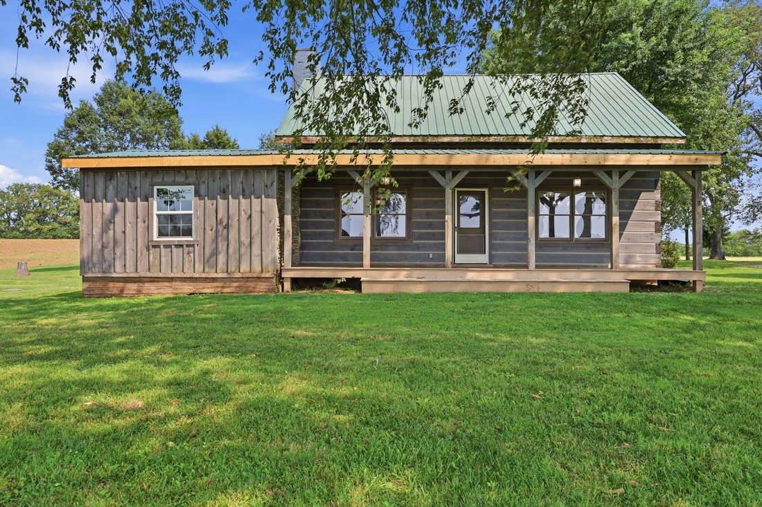 House in Paris, Kentucky, United States 1 - 18670606