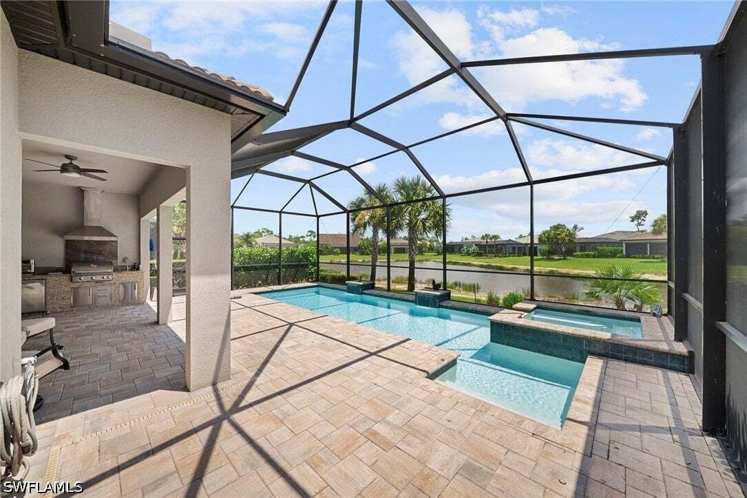 House in Naples, Florida, United States 5 - 18665939