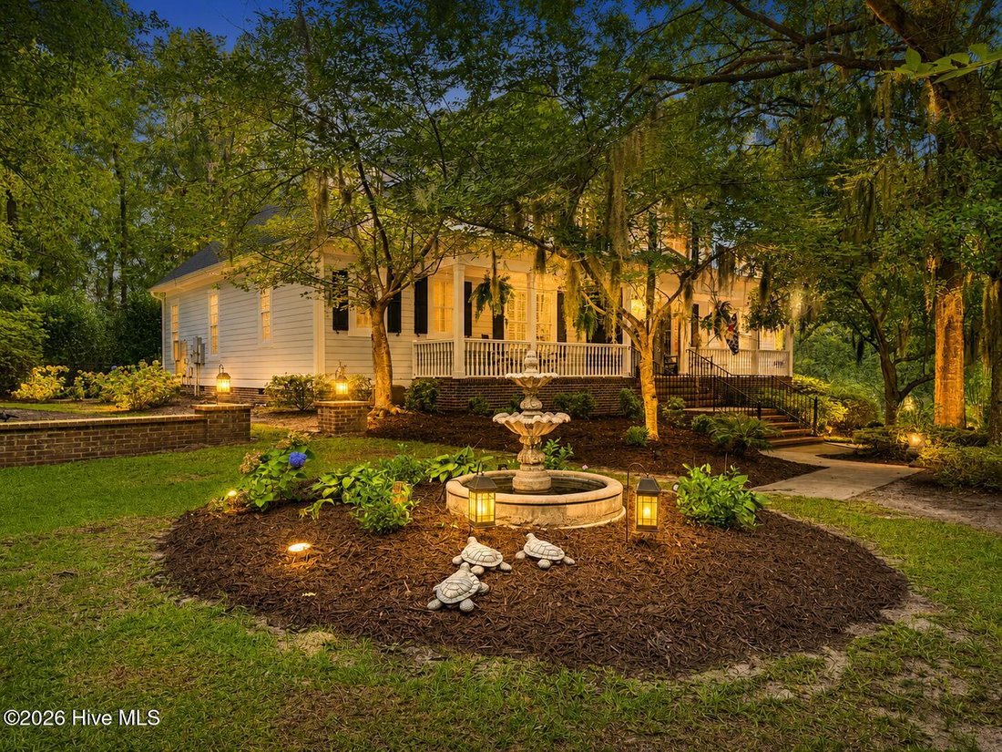 House in Northwest, North Carolina, United States 5 - 18670779