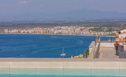 Villa en Rosas, Cataluña, España 1