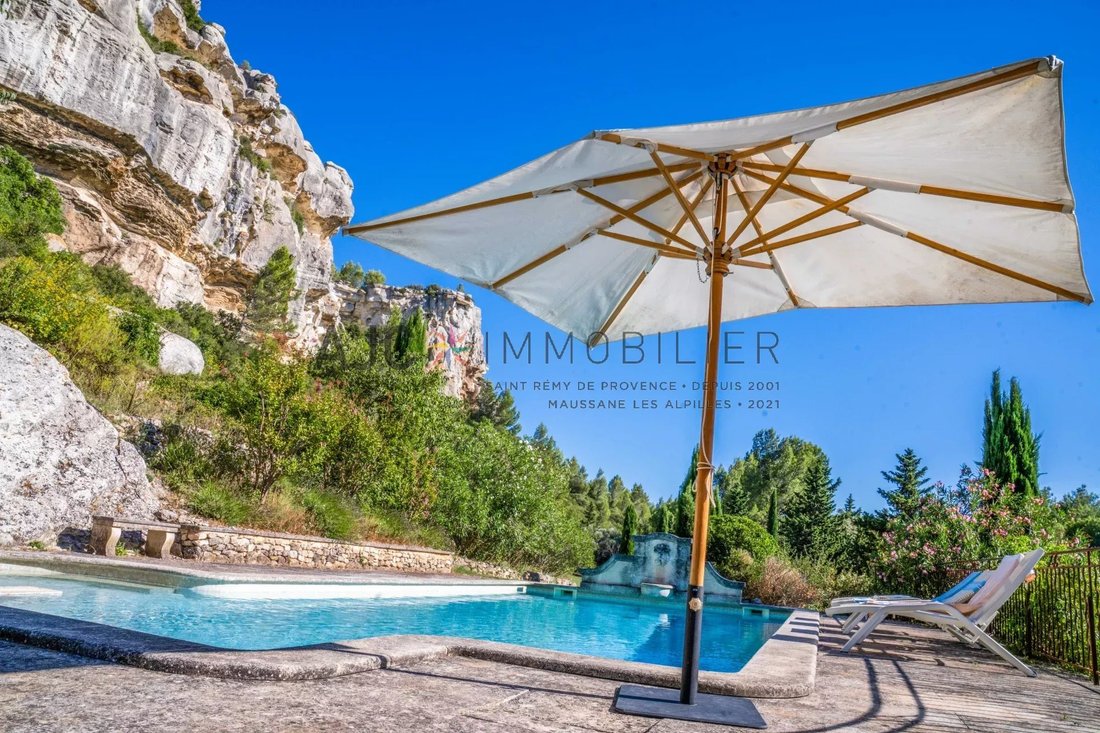 House in Les Baux-de-Provence, Provence-Alpes-Côte d'Azur, France 4 - 17382697