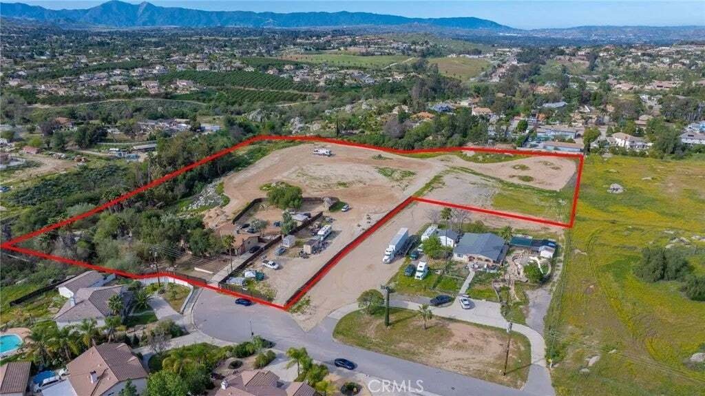 Casa a Riverside, California, Stati Uniti 1 - 17390629