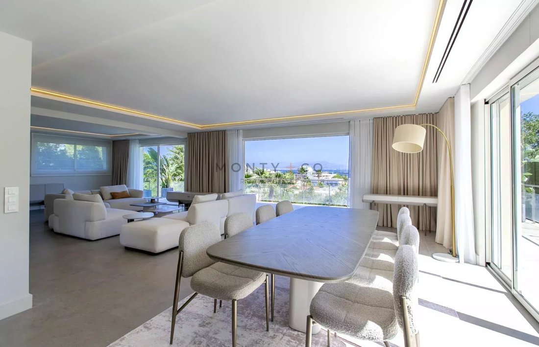 Villa in Ponteil, Antibes, France 4 - 17358172