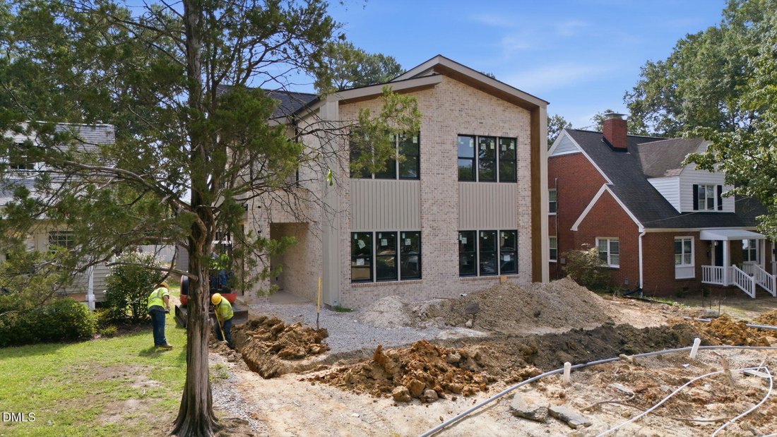 Townhouse in Durham, North Carolina, United States 2 - 18669258