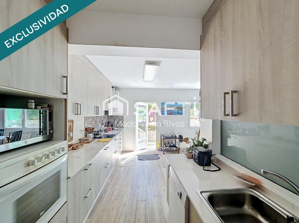 Apartment in Santiago de Compostela (District), Santiago de Compostela, Spain 1 - 18666662
