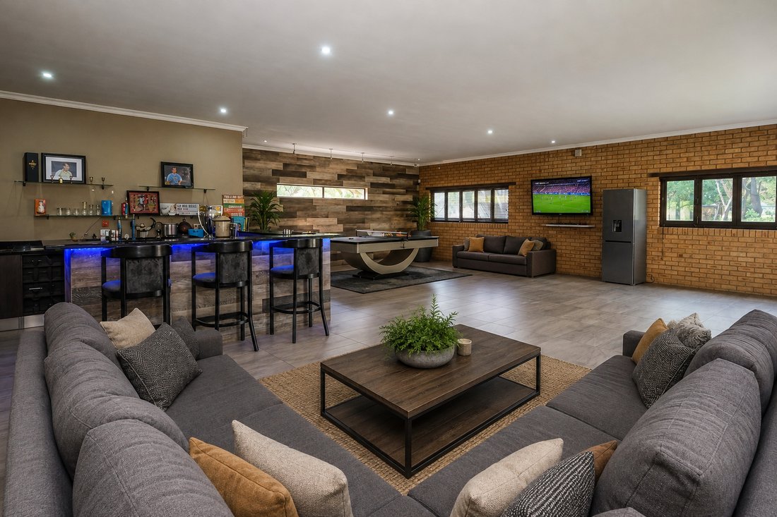 House in Hurlingham, Sandhurst, Gauteng 3 - 18670100