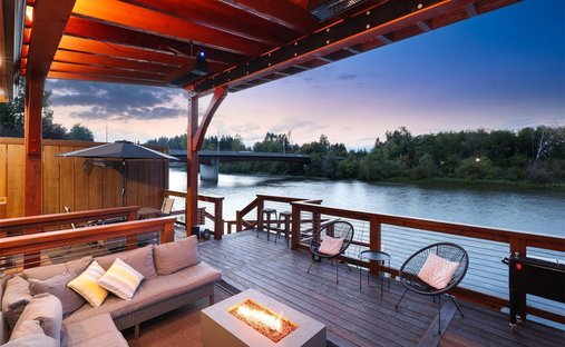 House in Campbell River, British Columbia, Canada 1