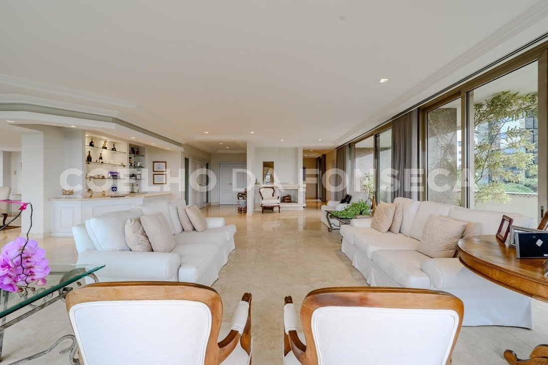 Condo in São Paulo, State of São Paulo, Brazil 5 - 18670354