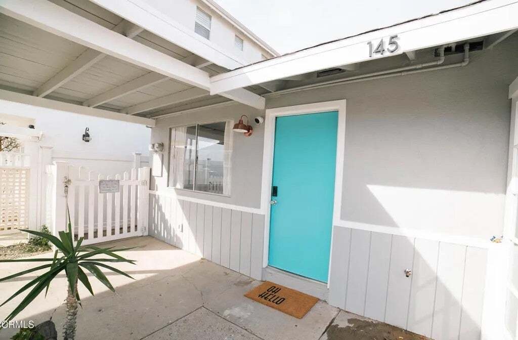 Oxnard, California, United States 4 - 18663879