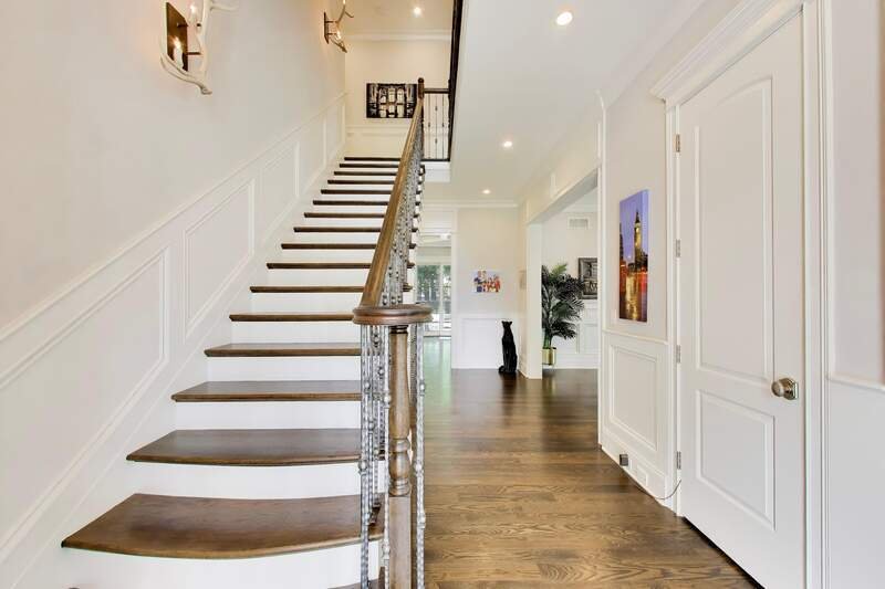 House in Wilmette, Illinois, United States 5 - 18670463