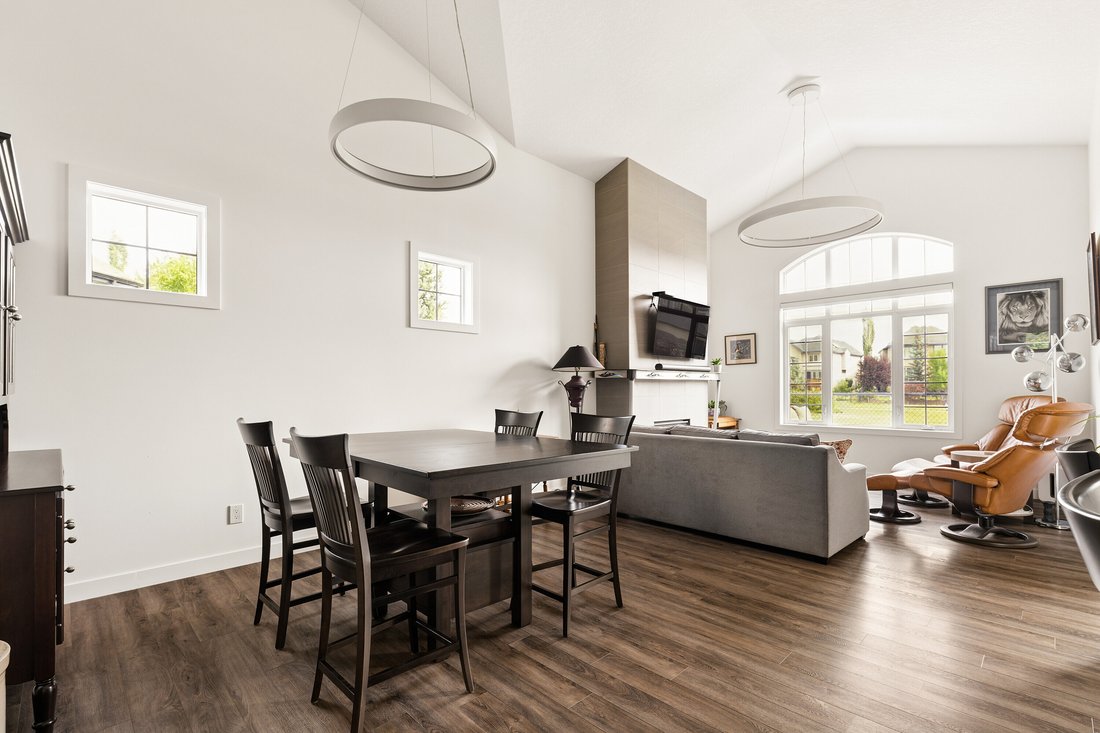 Andere in Calgary, Alberta, Kanada 4 - 18665311