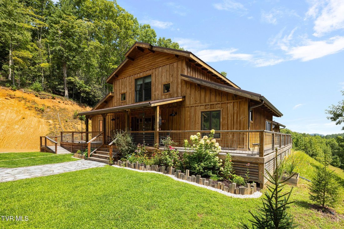 House in Mountain City, Tennessee, United States 3 - 18662396