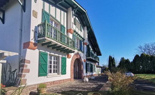 House in Bidache, Nouvelle-Aquitaine, France 1