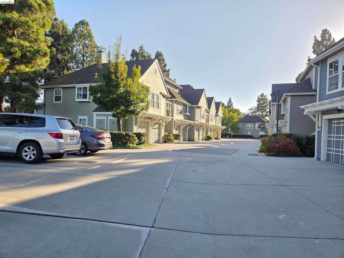 Townhouse in San Mateo, California, United States 4 - 18662274