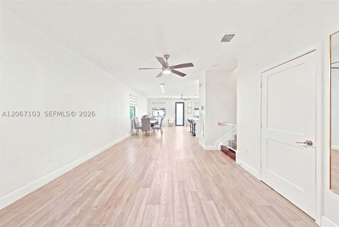 House in Miami Lakes, Florida, United States 5 - 18663499