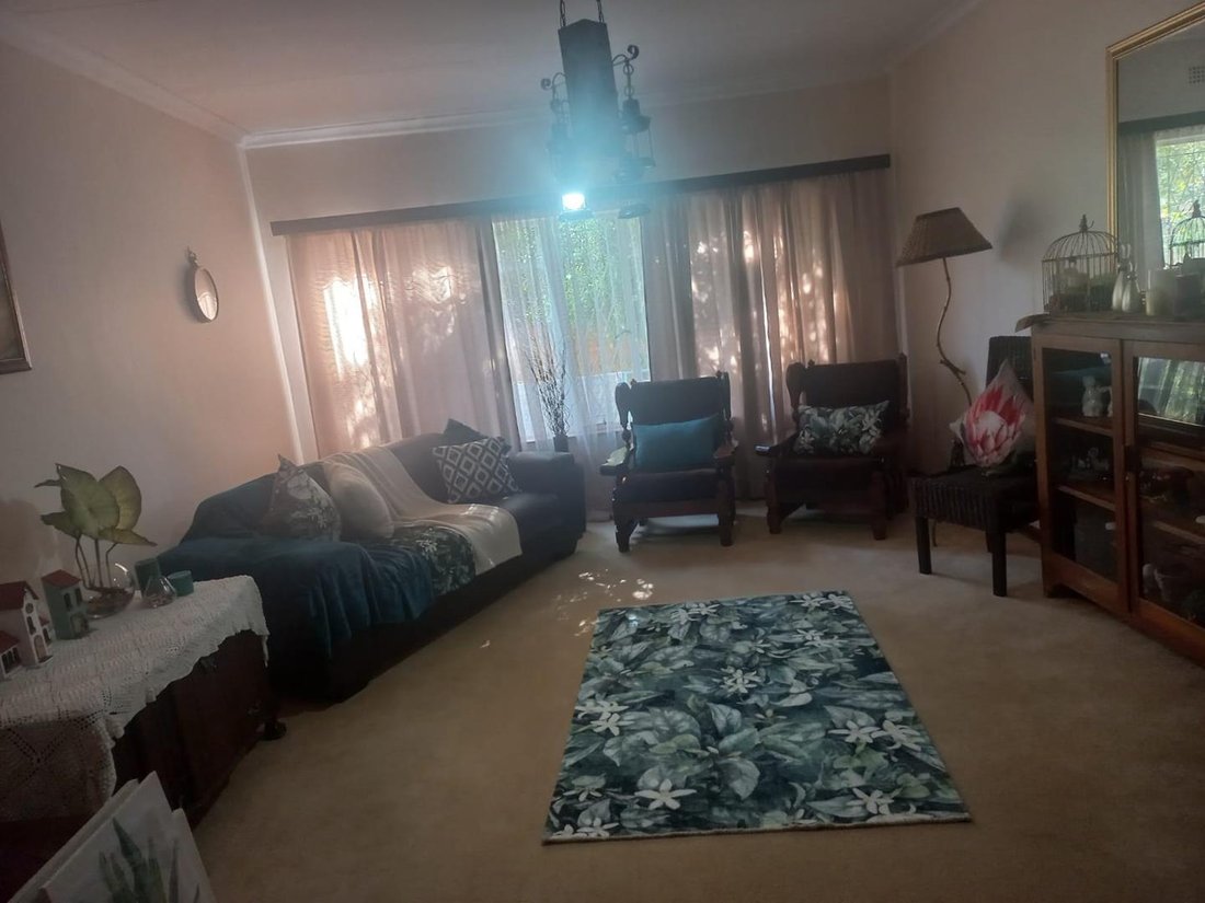 House in Kimberley, Northern Cape, South Africa 5 - 18671523