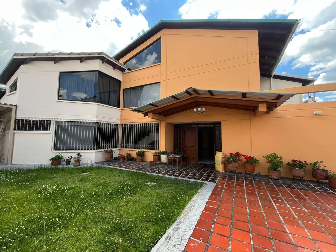 House in Quito, Pichincha, Ecuador 1 - 18660598