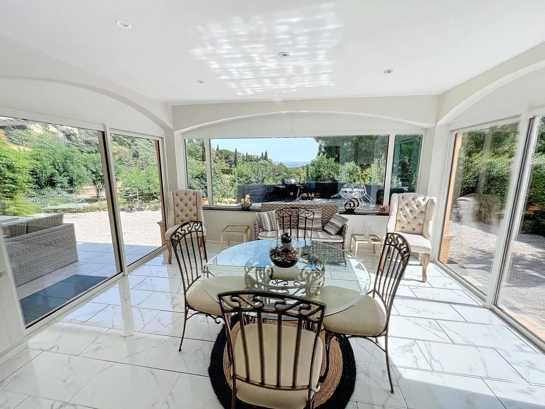 Villa in Cotignac, Provence-Alpes-Côte d'Azur, France 5 - 16301740