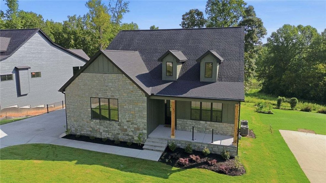 House in Travelers Rest, South Carolina, United States 1 - 18499206