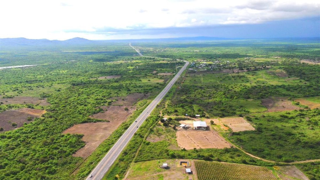 Land in Olmedo, Santa Elena, Ecuador 1 - 18660026