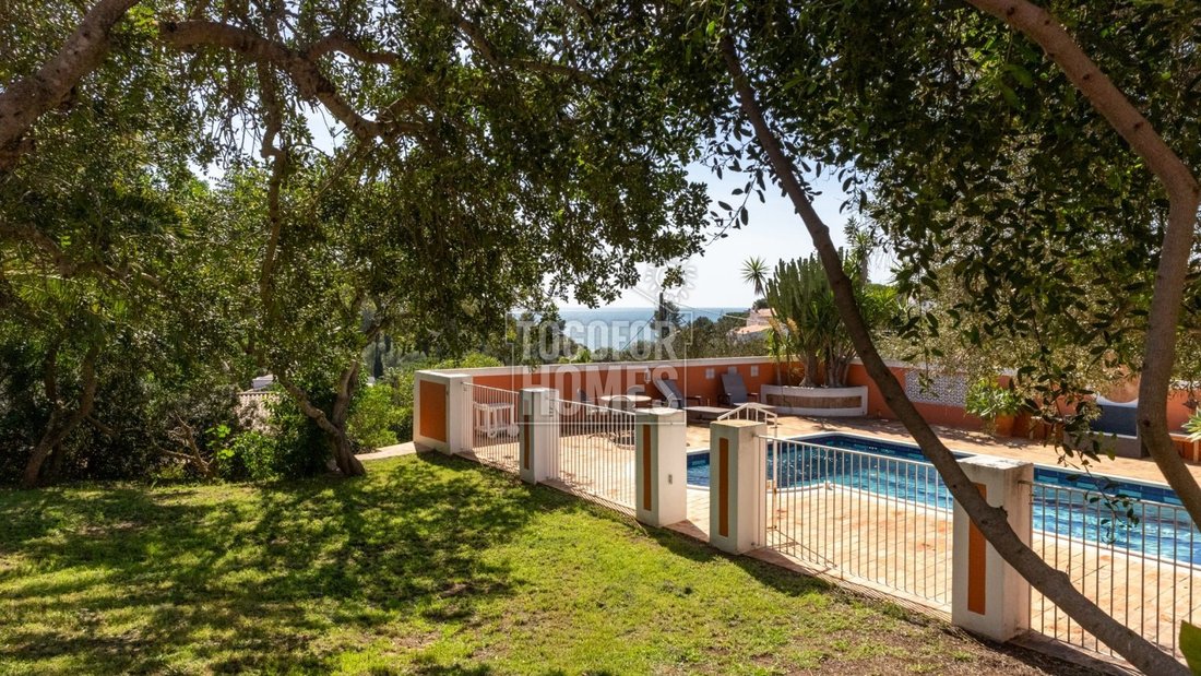 Villa in Carvoeiro, Algarve, Portugal 2 - 14729851