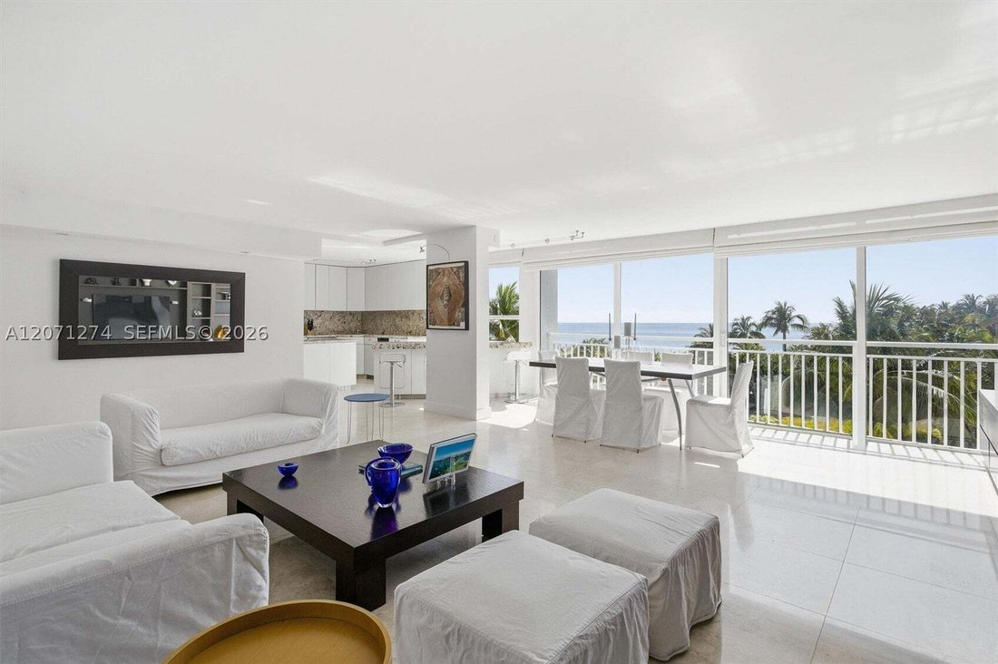 Condo in Key Biscayne, Florida, United States 1 - 18663500
