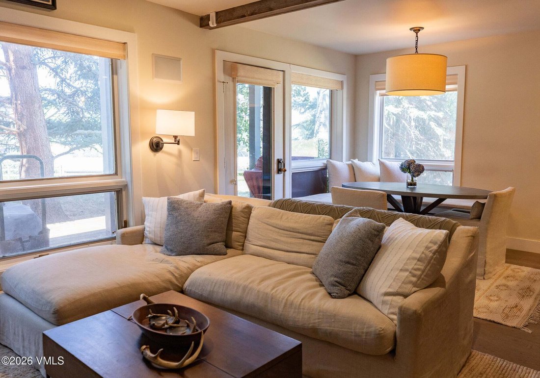 Condo in Avon, Colorado, United States 1 - 18659016