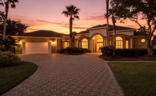 House in Gulf Shores, Alabama, United States 1