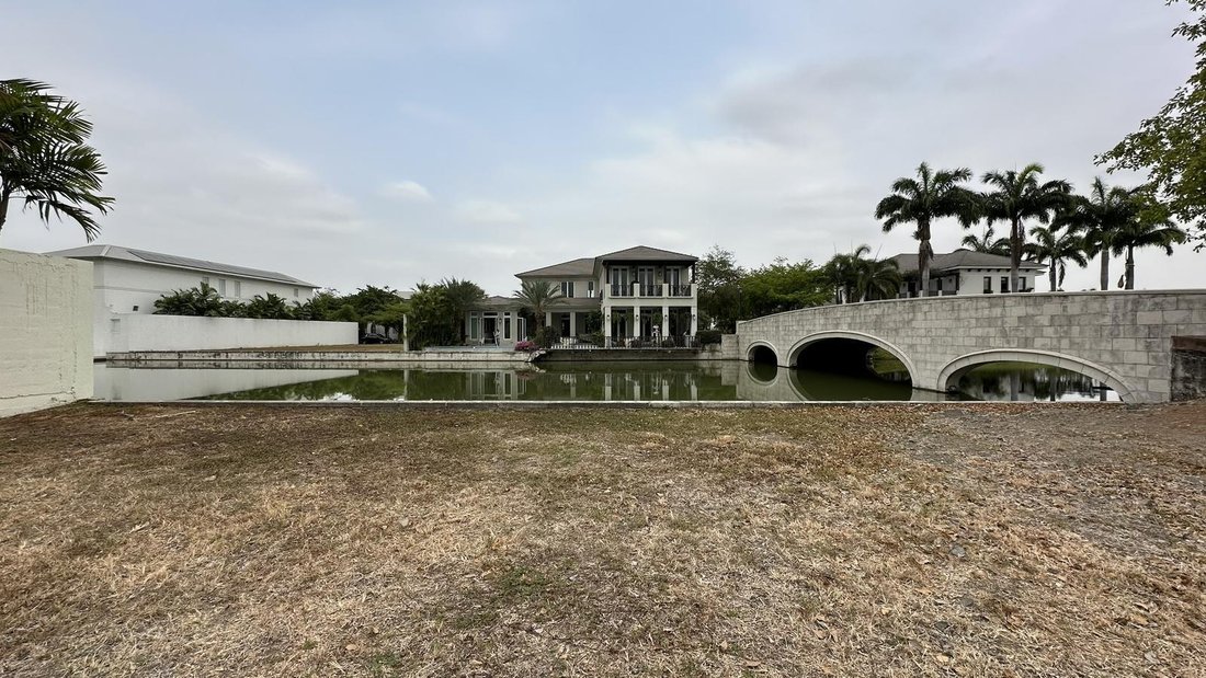 Land in Samborondón, Guayas, Ecuador 2 - 18660655