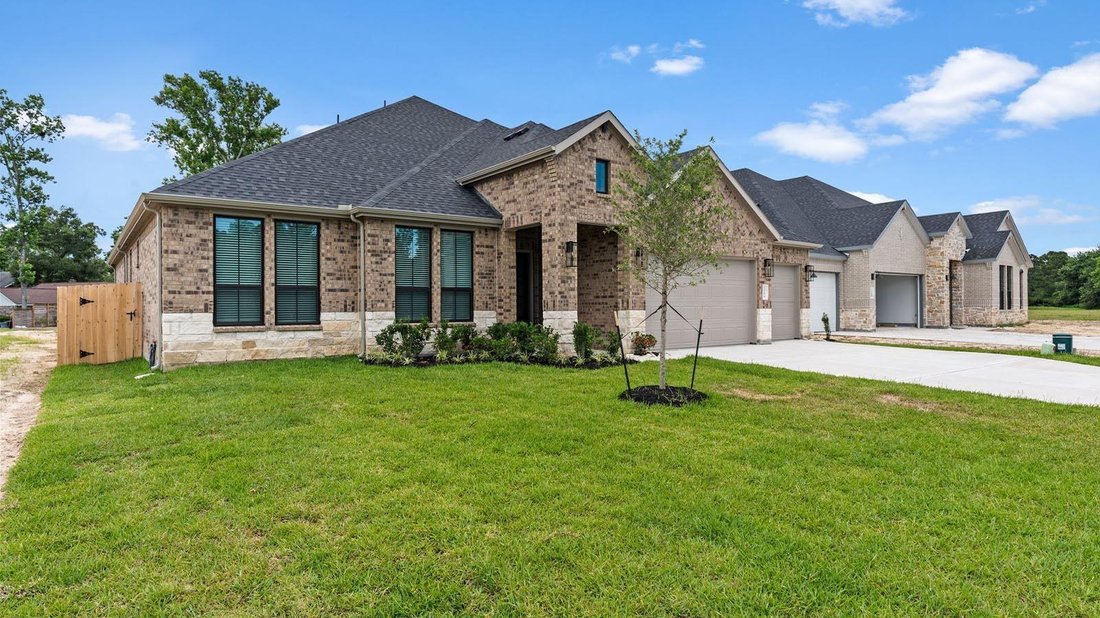 House in Friendswood, Texas, United States 1 - 18664122